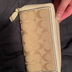 Coach wallet